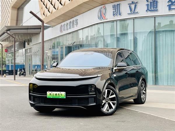 理想L8 2023款 Pro