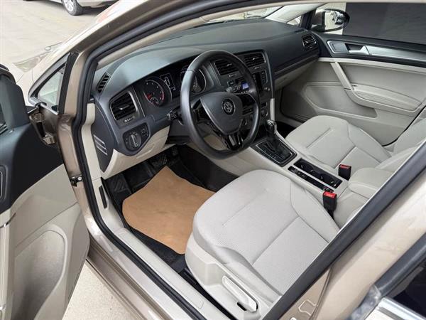 高尔夫 2016款 230TSI 自动舒适型