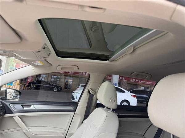 高尔夫 2016款 230TSI 自动舒适型