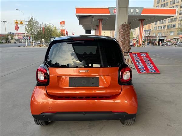 smart fortwo 2015款 1.0L 52千瓦硬顶激情版