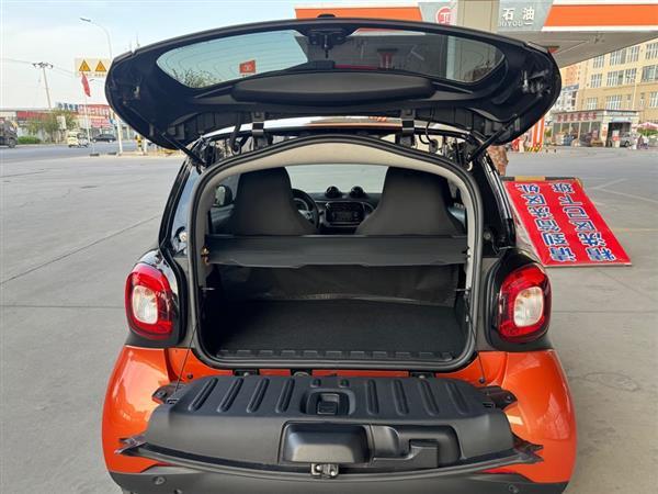 smart fortwo 2015款 1.0L 52千瓦硬顶激情版