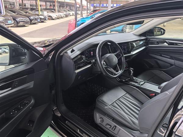 帕萨特新能源 2022款 430PHEV 混动豪华版
