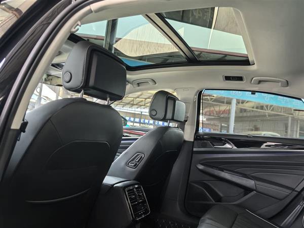 帕萨特新能源 2022款 430PHEV 混动豪华版