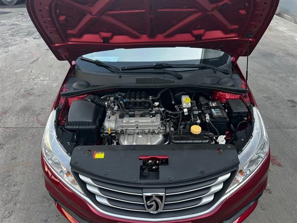 宝骏310 2016款 1.2L 手动舒适型