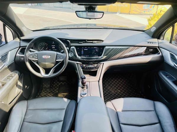 凯迪拉克XT6 2022款 2.0T 六座四驱豪华型