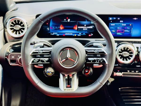 奔驰A级AMG(进口) 2024款 AMG A 35 4MATIC