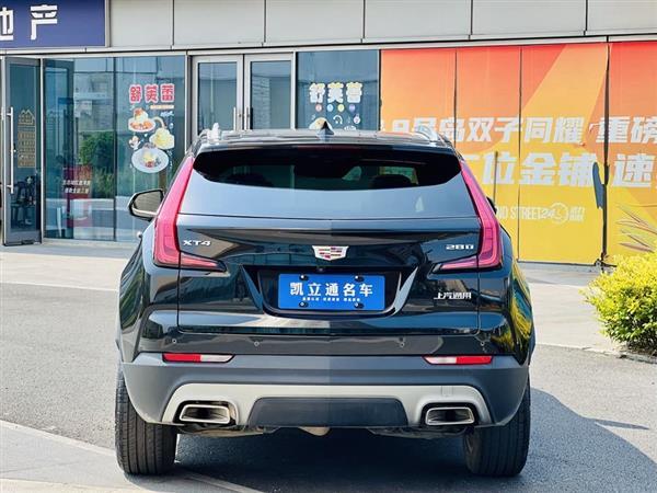 凯迪拉克XT4 2022款 28T 两驱尊贵型