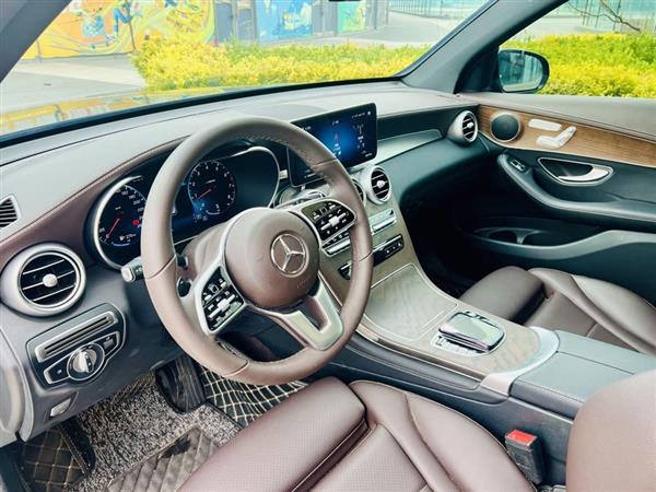奔驰GLC 2022款 改款 GLC 300 L 4MATIC 动感型