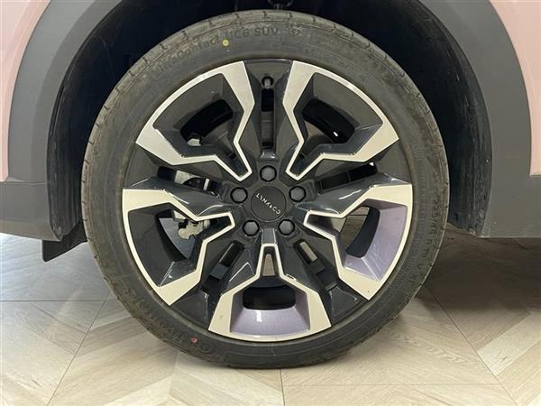 领克06 2021款 1.5T Shero粉色特别版