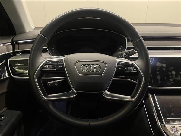 奥迪A8 2022款 A8L 50 TFSI quattro 舒适型典藏版