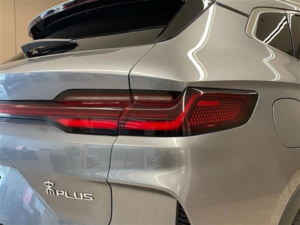 宋PLUS新能源 2025款 DM-i 160KM 旗舰型