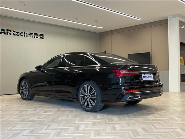 奥迪A6L 2020款 45 TFSI quattro 臻选动感型