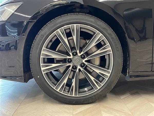 奥迪A6L 2020款 45 TFSI quattro 臻选动感型