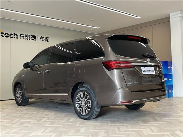别克GL8 2022款 陆上公务舱 652T 豪华型