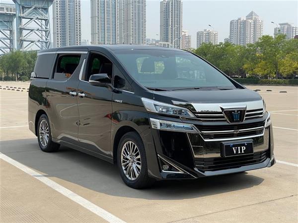 威尔法 2021款 皇冠 双擎 2.5L HV尊贵版
