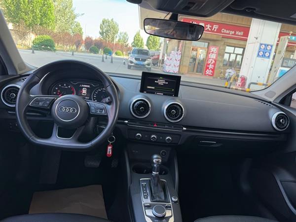 奥迪A3 2019款 Sportback 35 TFSI 时尚型 国V