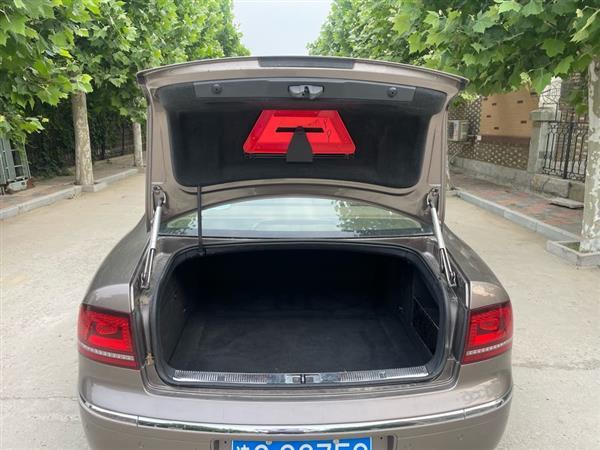 辉腾 2012款 3.0L 行政型