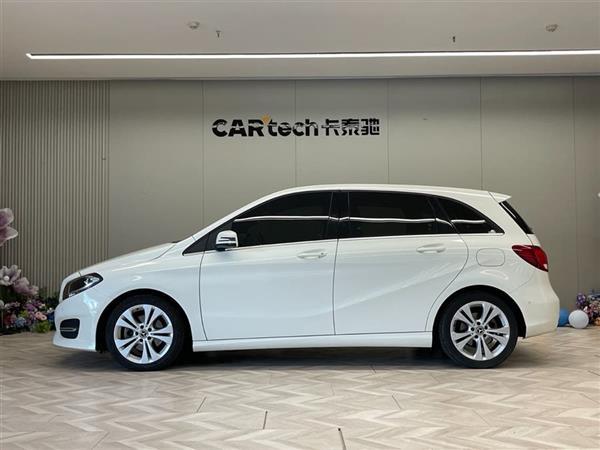 奔驰B级 2019款 B 200 动感型