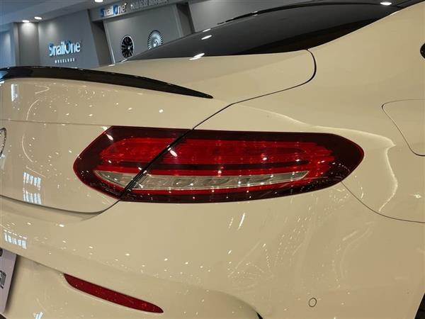 奔驰C级(进口) 2022款 改款 C 260 轿跑车