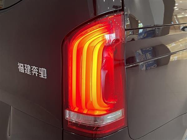 威霆 2023款 2.0T 商务版 7座