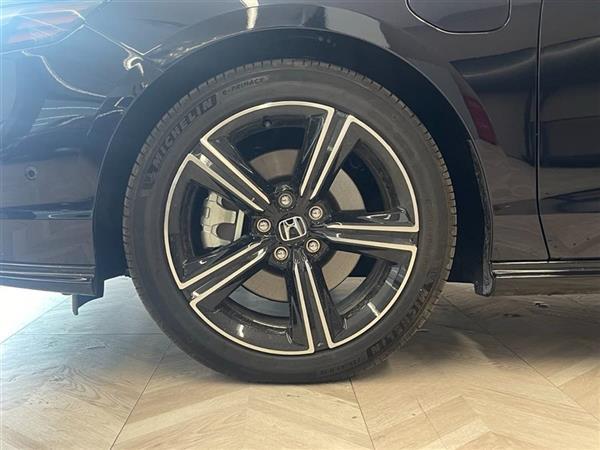 雅阁新能源 2023款 2.0L e:PHEV 旗舰版