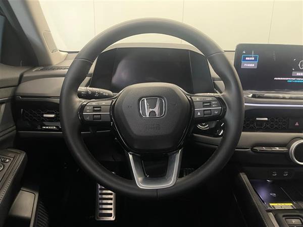 雅阁新能源 2023款 2.0L e:PHEV 旗舰版