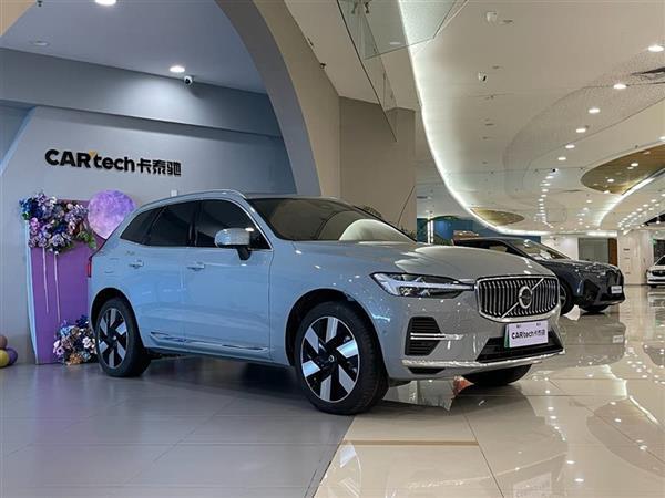 沃尔沃XC60插电式混动 2024款 T8 插电混动 长续航四驱智远豪华版