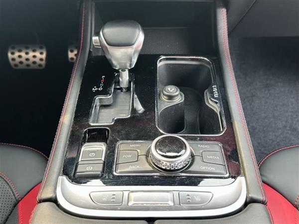 北京越野BJ40 2019款 PLUS 2.3T 自动四驱尊享版 国VI