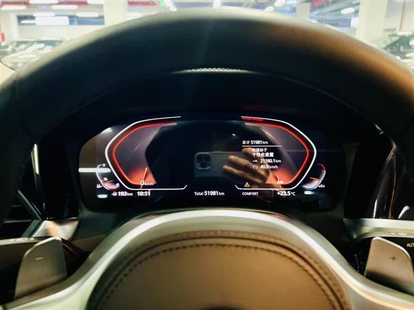 宝马3系 2021款 改款二 330Li xDrive M运动曜夜套装