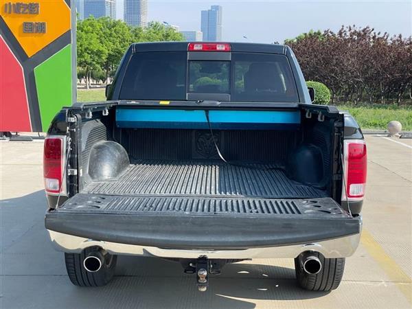 RAM Trucks 2017款 5.7L 自动