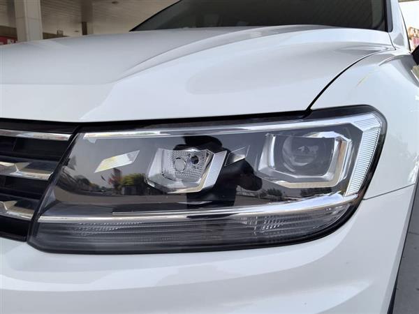 途观L 2018款 改款 330TSI 自动两驱豪华版