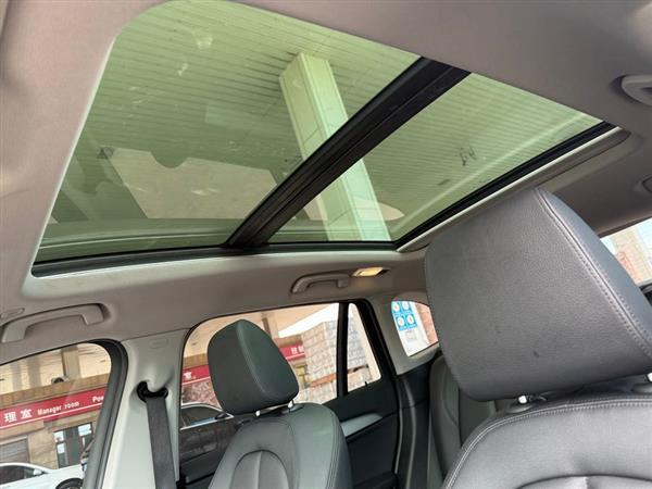 宝马X1 2018款 sDrive18Li 时尚型