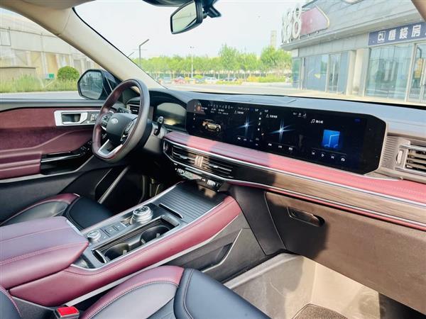 探险者 2023款 EcoBoost 285 四驱钛金版 6座