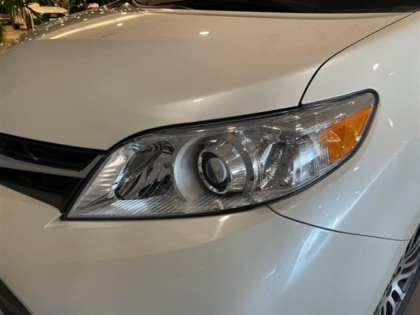 SIENNA 2015款 3.5L 两驱LE