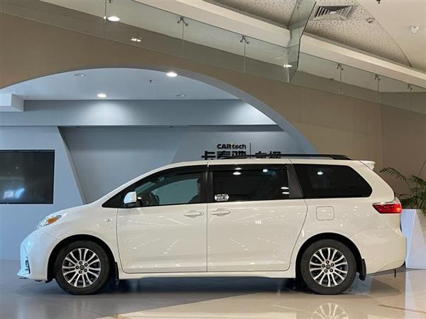 SIENNA 2015款 3.5L 两驱LE