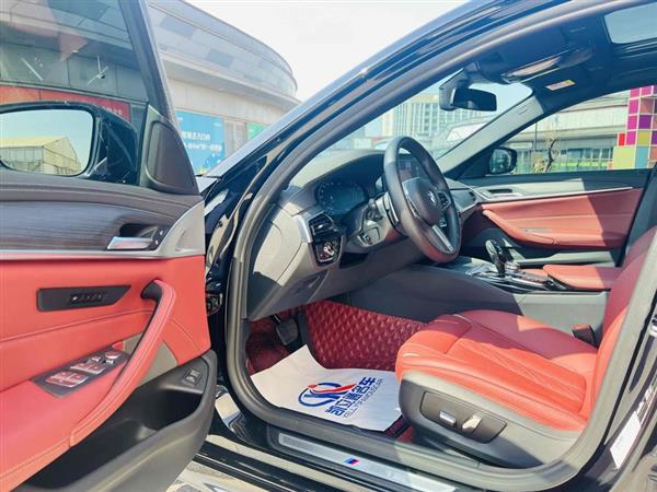 宝马5系 2022款 改款 530Li 领先型 M运动套装