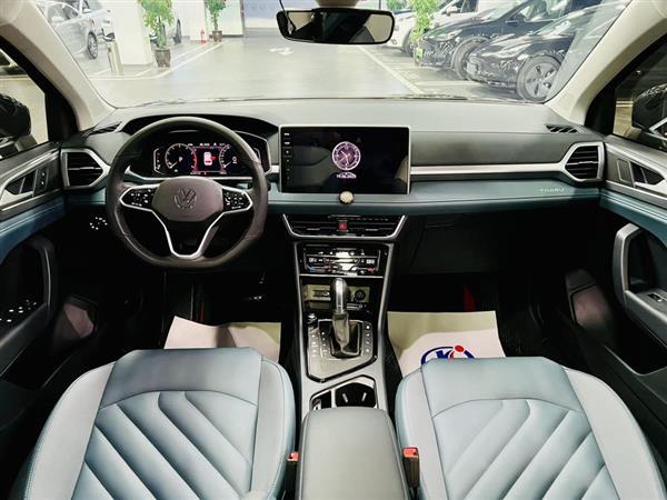 途岳 2023款 300TSI 两驱满月版