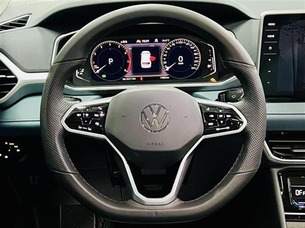 途岳 2023款 300TSI 两驱满月版