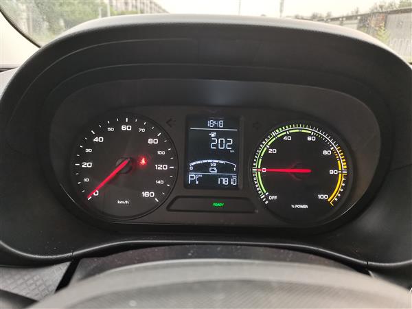 荣威 科莱威CLEVER 2022款 311km元气啵啵版