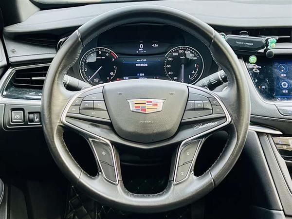 凯迪拉克XT5 2021款 2.0T 两驱豪华型
