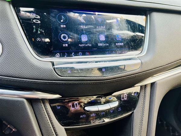 凯迪拉克XT5 2021款 2.0T 两驱豪华型