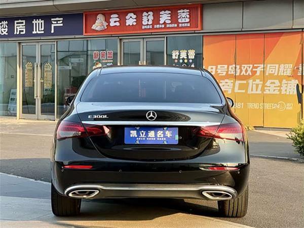 奔驰E级 2022款 改款二 E 300 L 时尚型