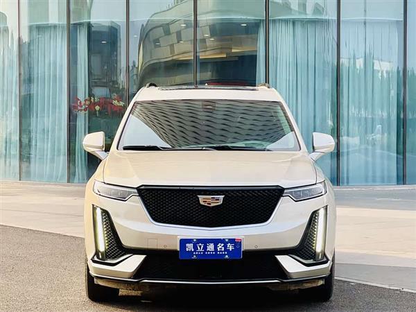 凯迪拉克XT6 2021款 2.0T 六座四驱铂金型