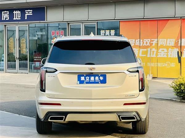 凯迪拉克XT6 2021款 2.0T 六座四驱铂金型