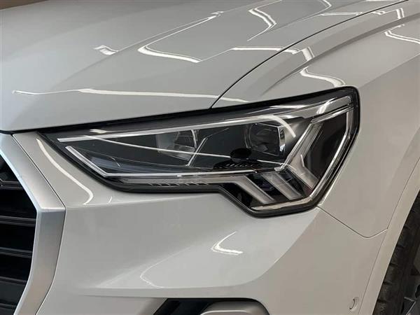 奥迪Q3 2023款 35 TFSI 时尚动感型（1.5T）