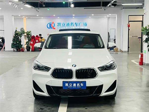 宝马X2 2021款 改款 sDrive25i M运动套装