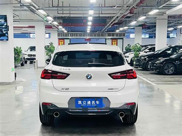 宝马X2 2021款 改款 sDrive25i M运动套装