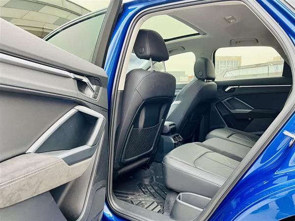 奥迪Q3 Sportback 2022款 40 TFSI 时尚型