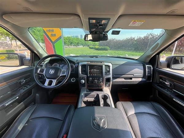 RAM Trucks 2017款 5.7L 自动