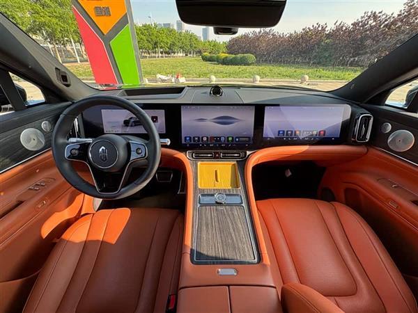 问界M9 2024款 增程 Max版 42kWh 6座版